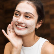 Natural Ways to Tackle Everyday Skin Concerns (Without Chemicals)